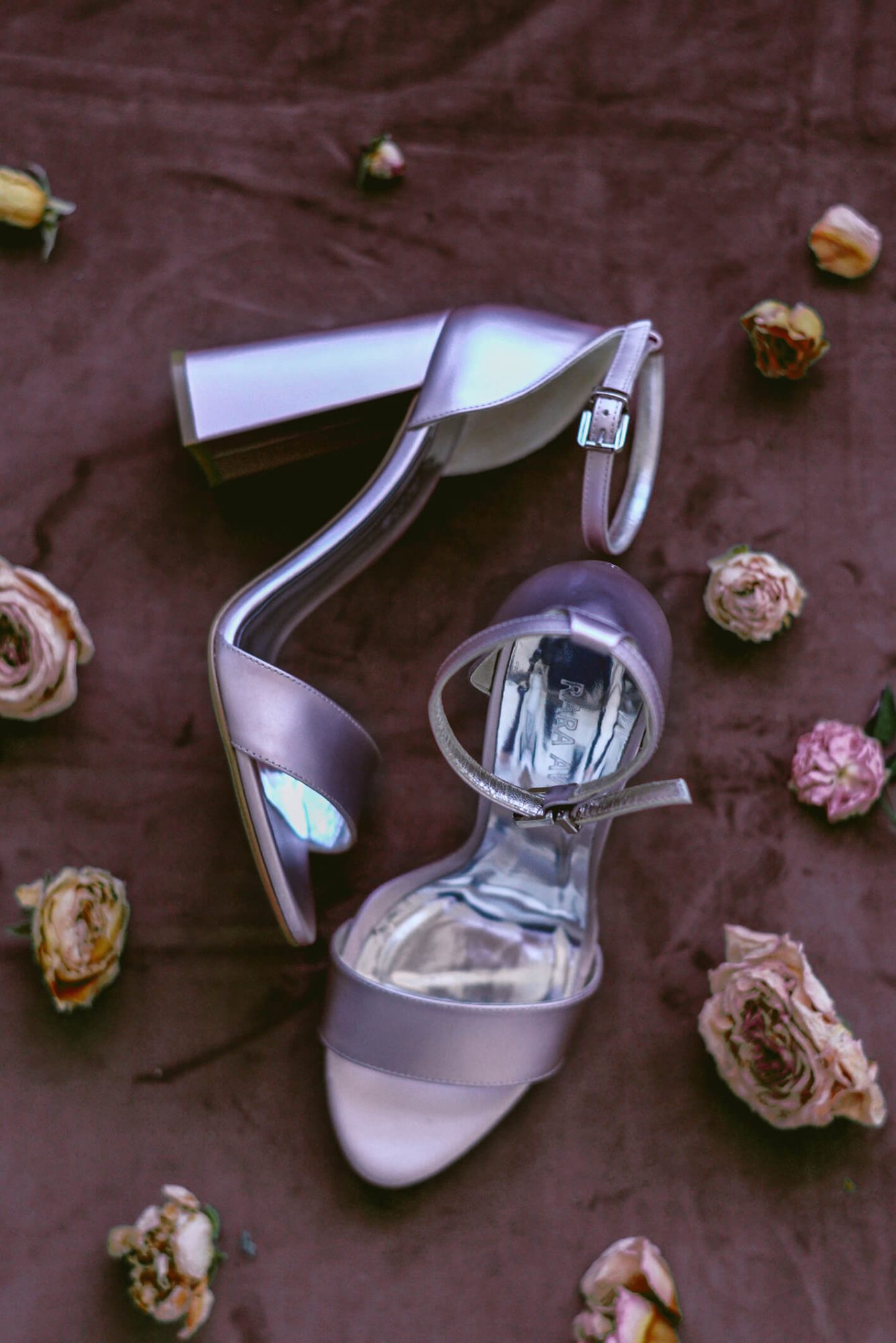 Metallic wedding shoes with square heels, nz