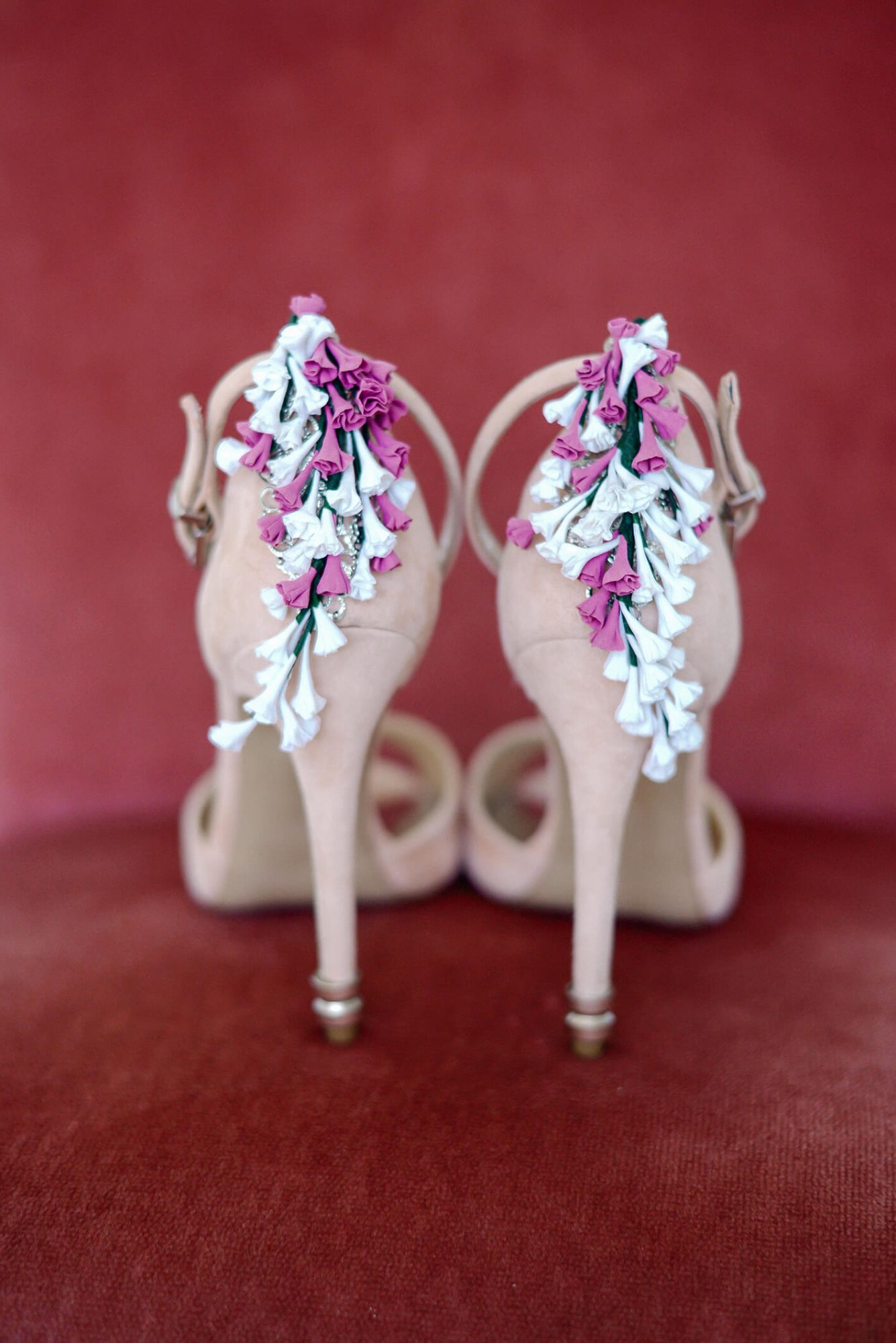 high heels bridal shoes with floral decorations