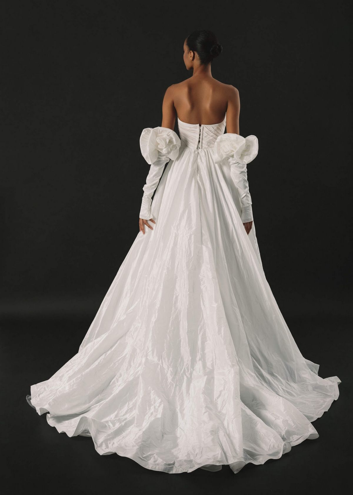 Rara Avis princess sweetheart wedding dress Enlil with high slit at Dell'Amore Bridal, NZ 1