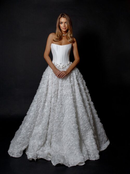 Rara Avis classic wedding dress 2024 Eolien at Dell'Amore , Auckland. 1