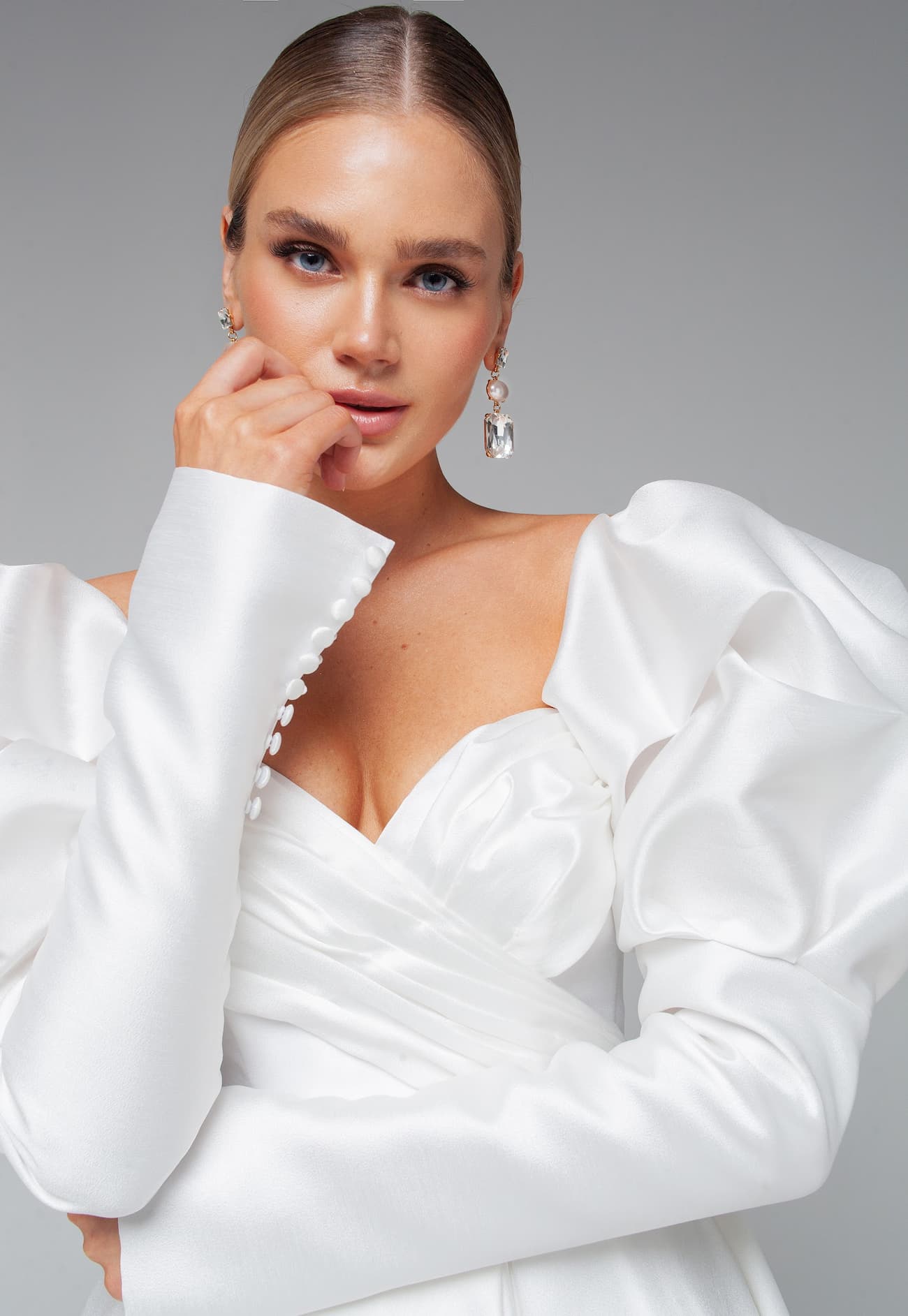Rara Avis elegant satin wedding dress Missouri with detachable long sleeves at Dell'Amore Bridal, NZ 3