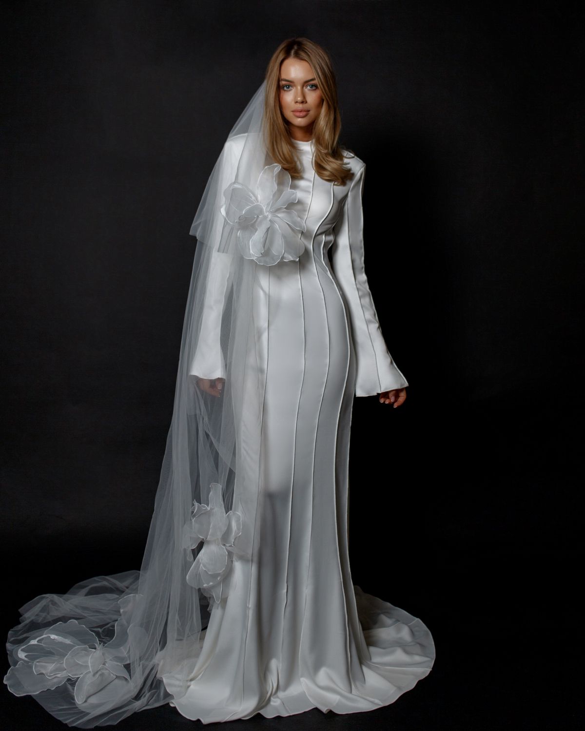 Rara Avis elegant fitted wedding dress Mistral at Dell'Amore Bridal, NZ. 2