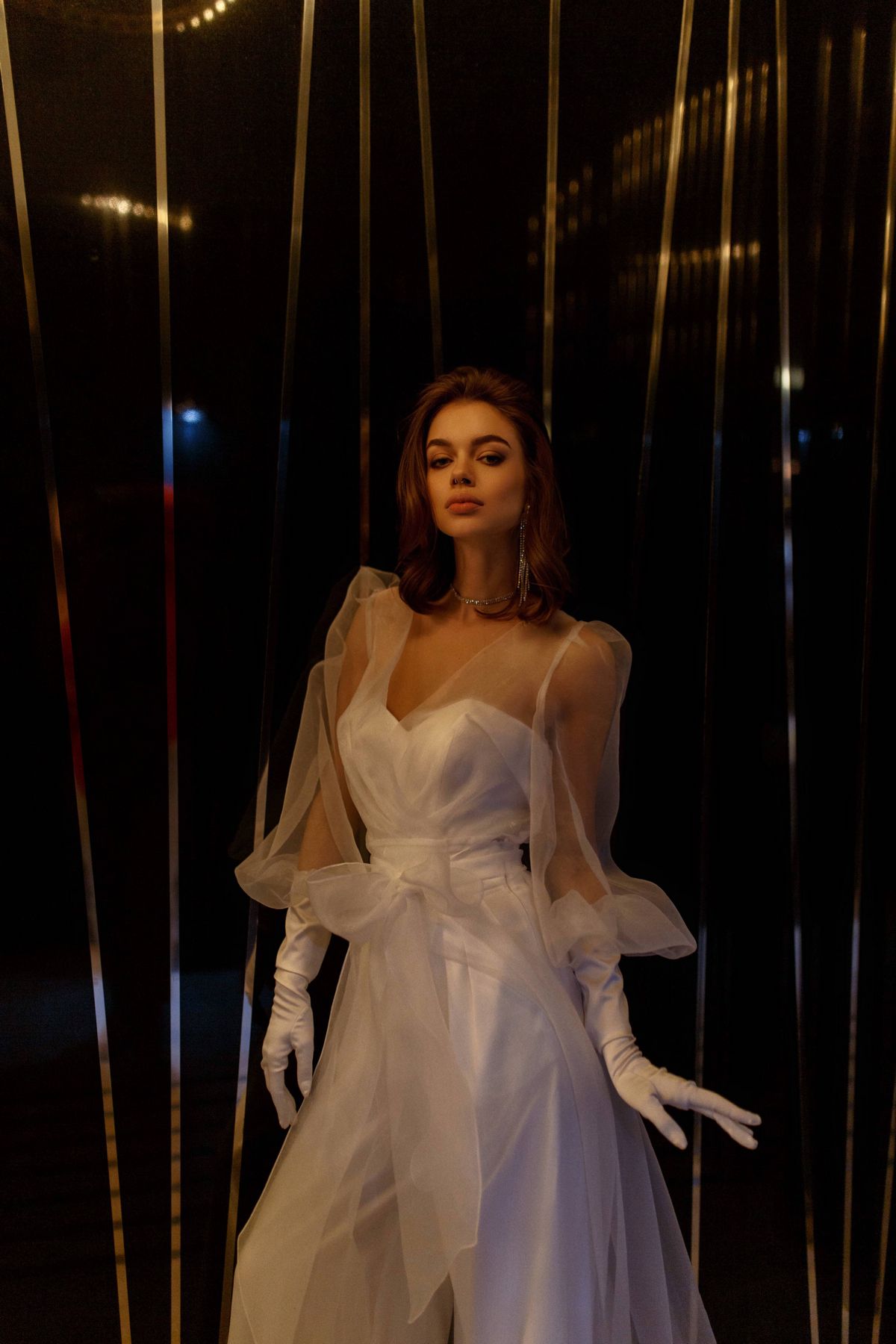 organza white transparent wedding dress Diya by rara avis with a bow and volumised sleeves, nz, 9