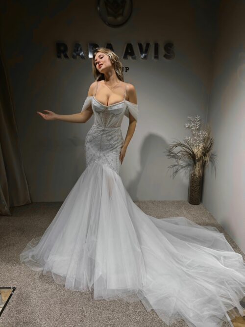 Mermaid wedding dress Opal with a puffy skirt by Rara Avis at Dell"Amore Bridal, Auckland.8