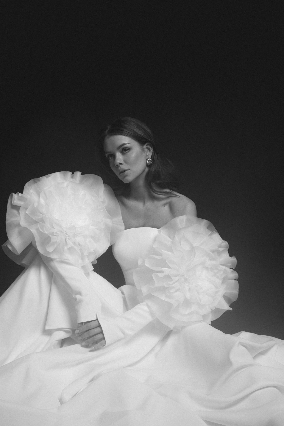 minimalist coututre style wedding dress with volumised sleeves by rara avis designer 4