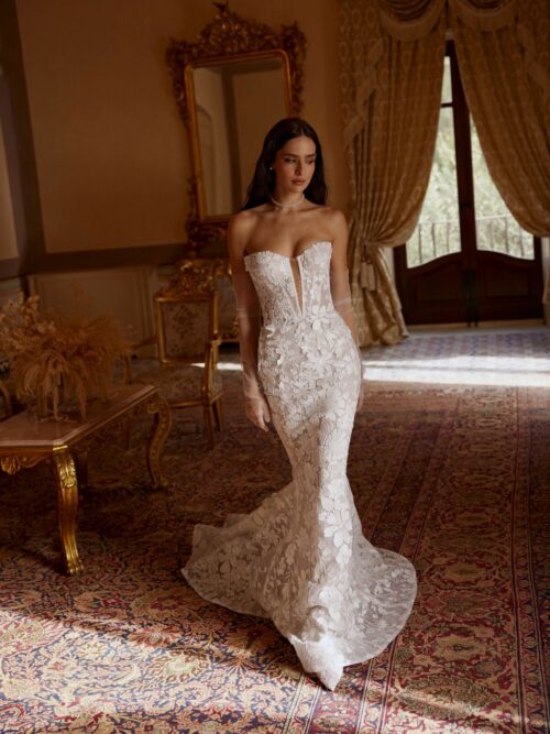 fitted wedding dress Elena with detachable overskirt, jacket, removable sleeves by rara avis designer, nz 1