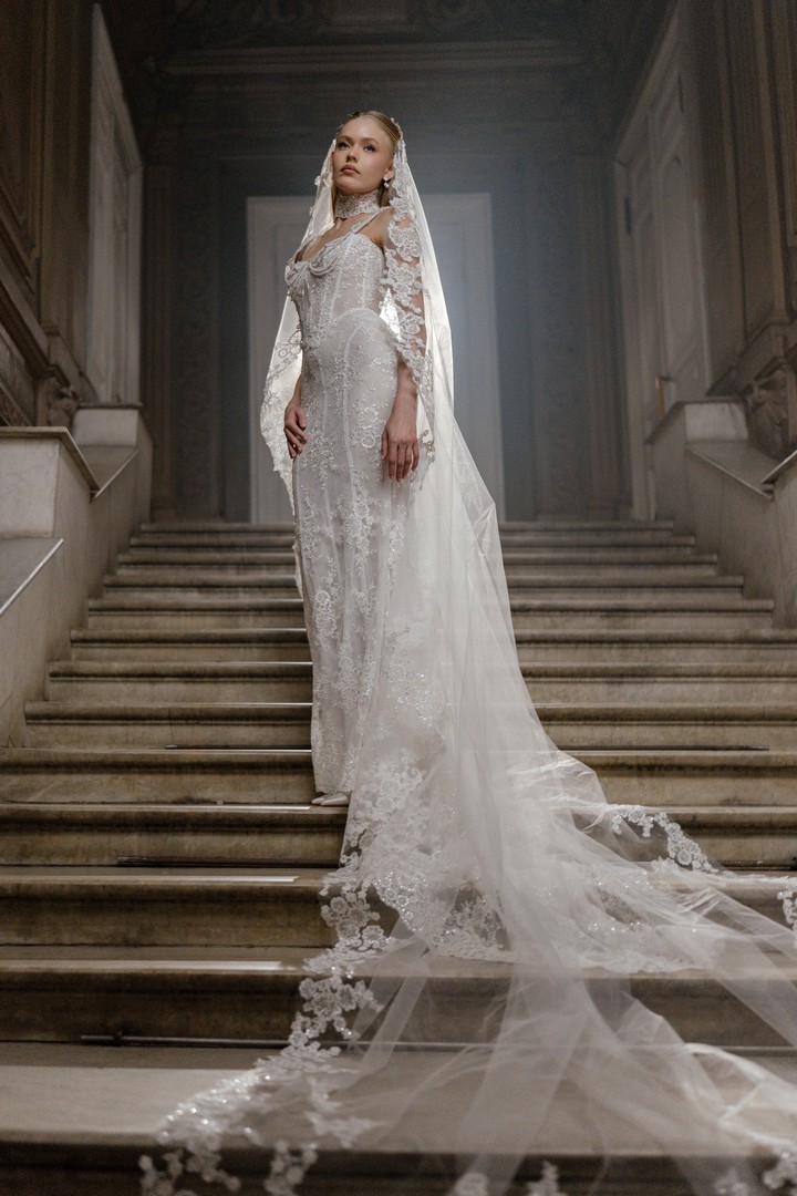 Convertible lace wedding dress Espirando by rara avis at Dell'Amore Bridal, NZ 5