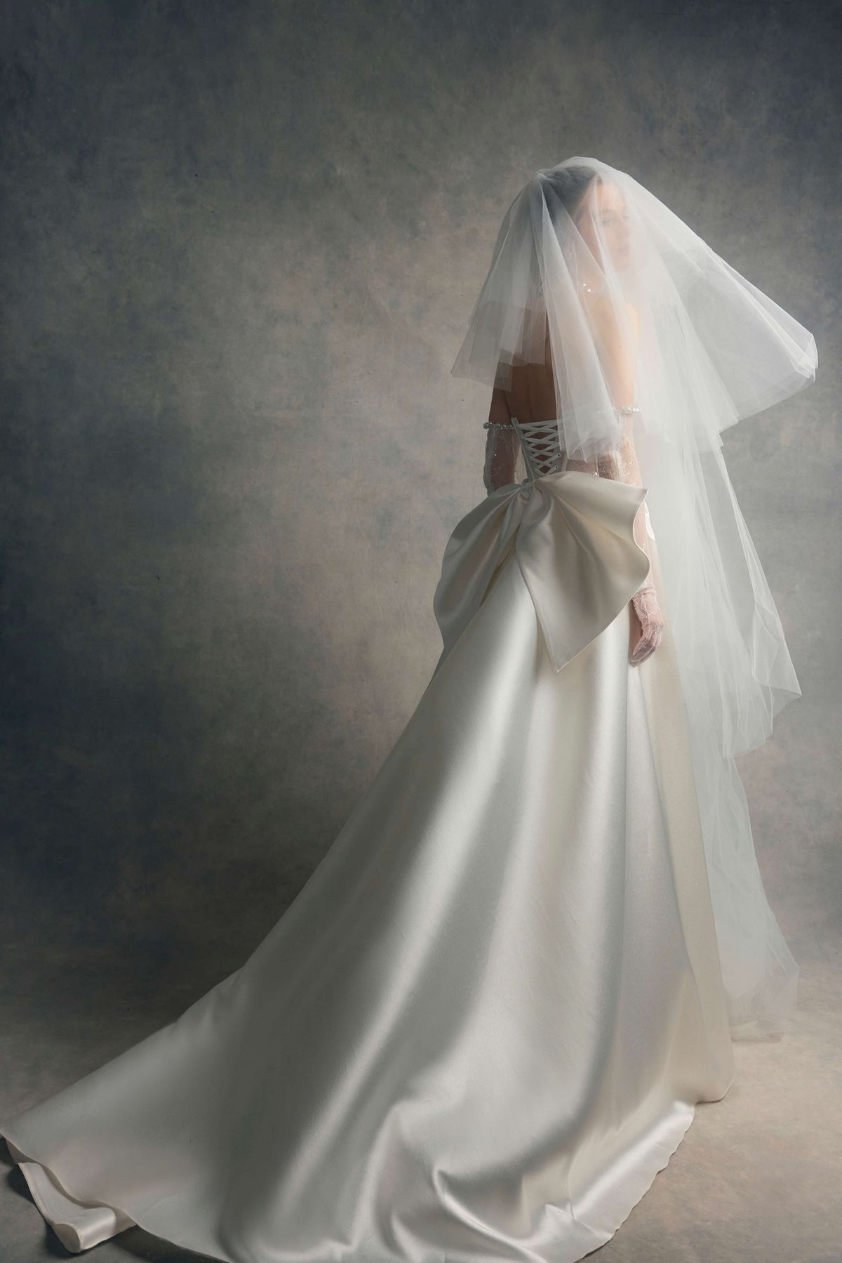 basque-corset-and-pearls-wedding-dress-geme-by-rara-avis-designer-nz 3