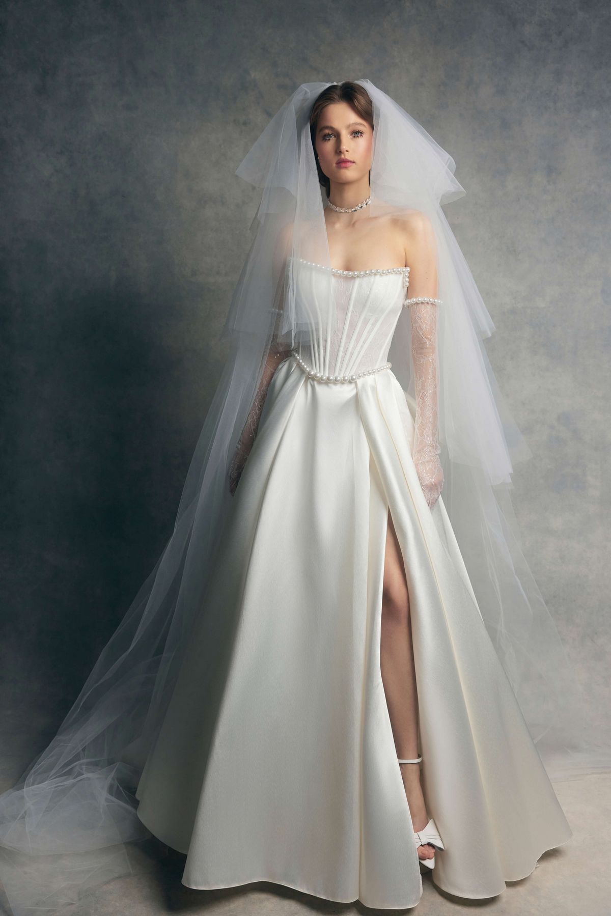 basque-corset-and-pearls-wedding-dress-geme-by-rara-avis-designer-nz 4