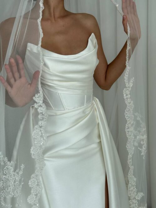 Lace Beaded Wedding Vianne Veil