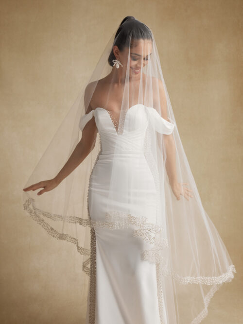 Pearl Edge Wedding Helene Veil 2