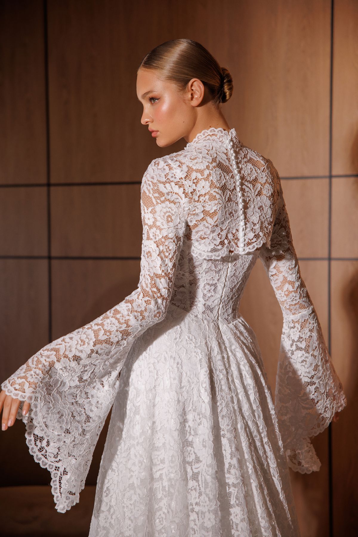 Lace-wedding-dress-Blanca-from-dellamore-bridal-nz-2